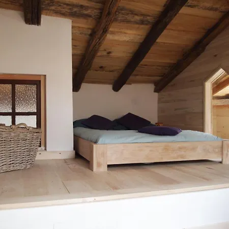 Pensión Chambre D'hote, Sauna, Repas Healthy, Massage Leguillac de Cercles